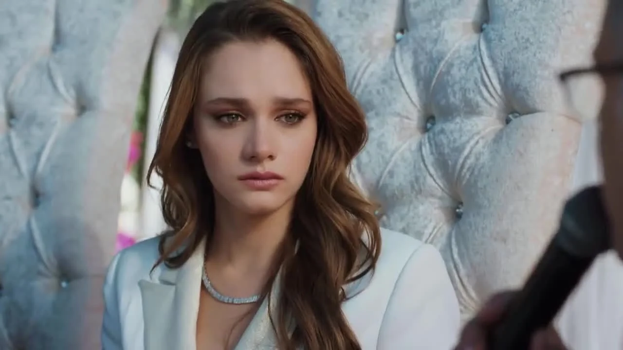 Кадры из сериала Безграничная любовь (2023)